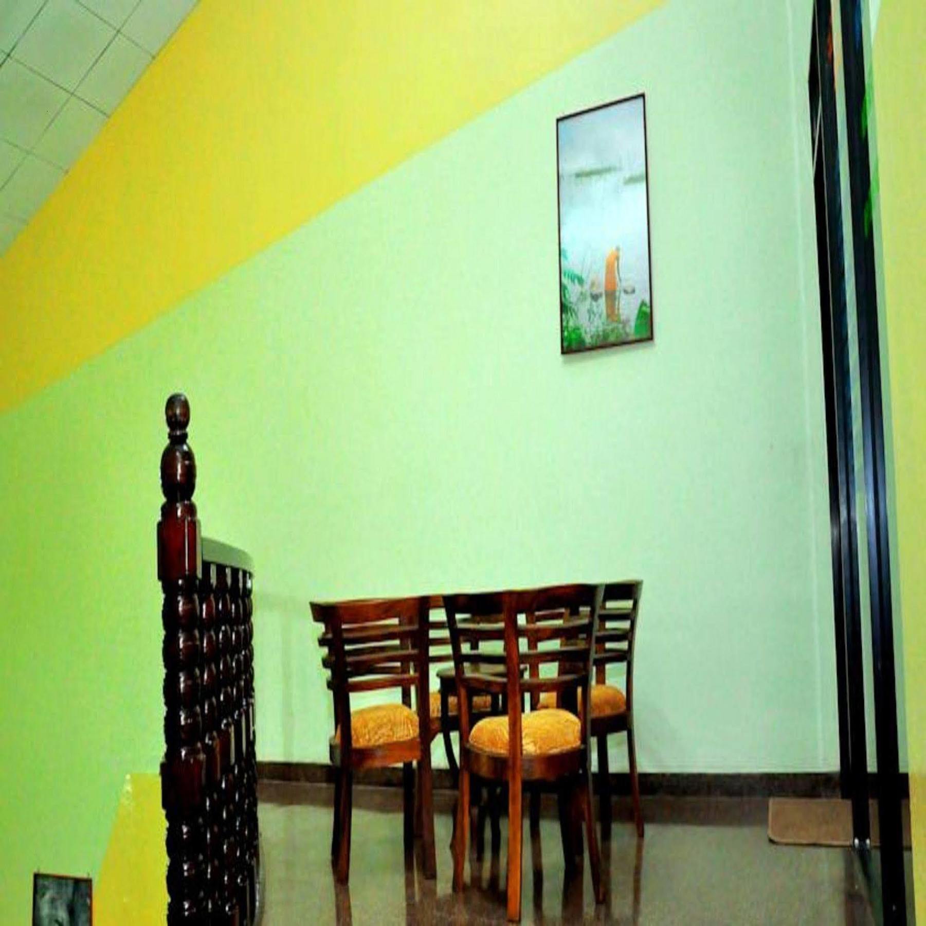 Milano Tourist Rest Hotel Анурадхапура Екстериор снимка