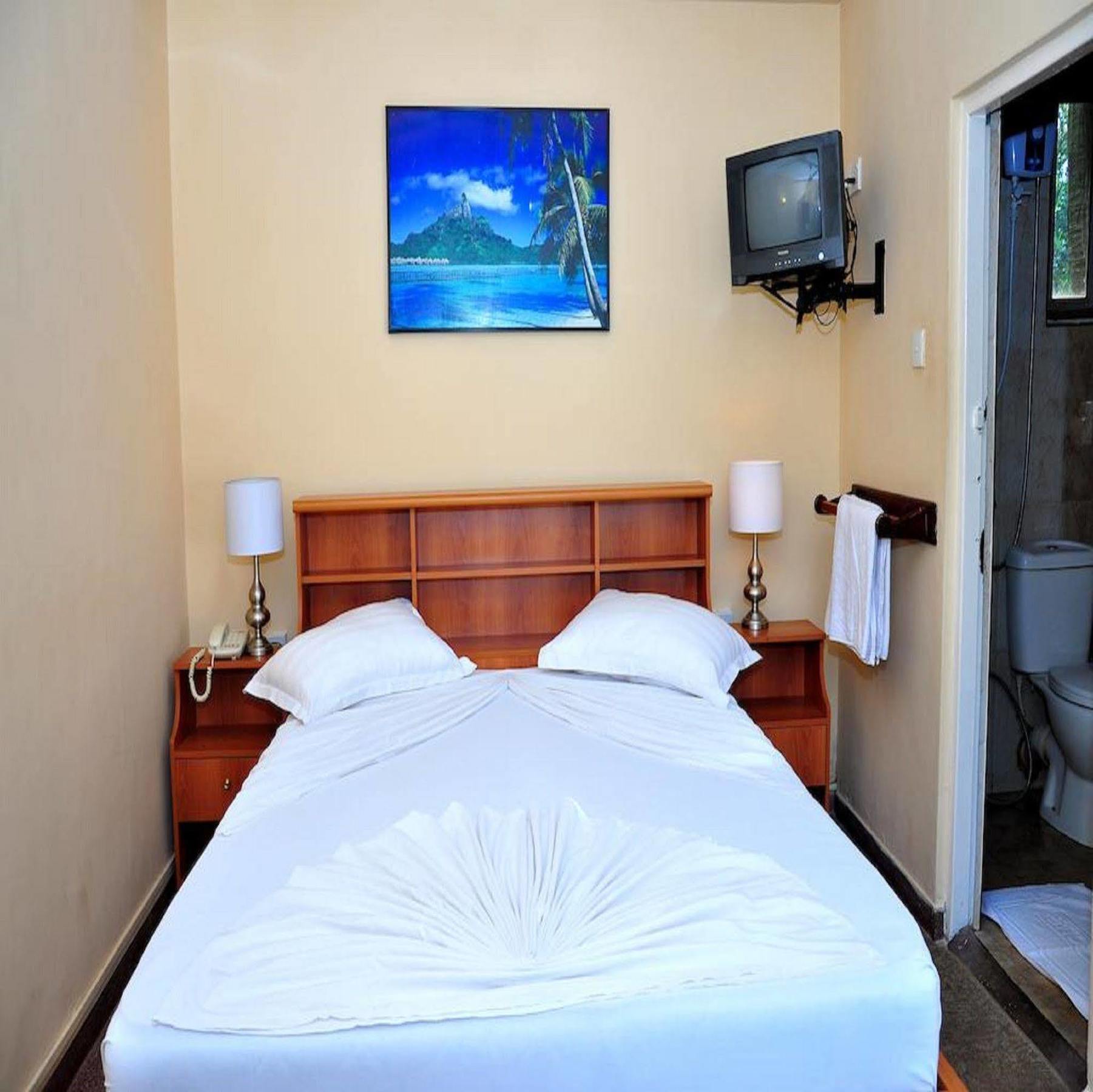 Milano Tourist Rest Hotel Анурадхапура Екстериор снимка