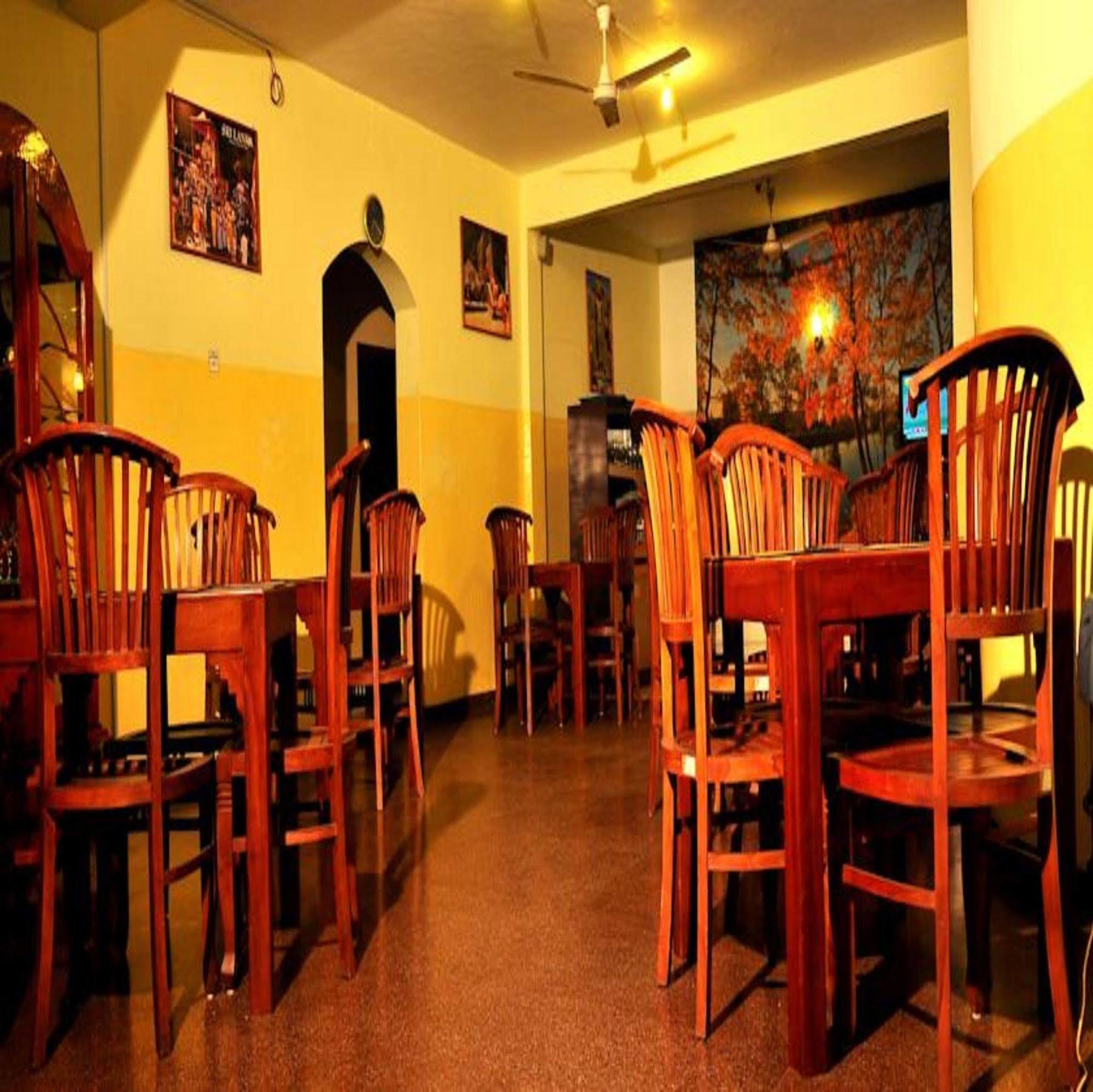 Milano Tourist Rest Hotel Анурадхапура Екстериор снимка